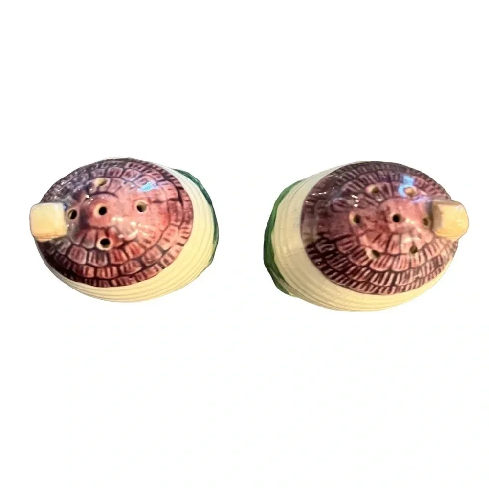 Vintage Beehive Salt Pepper Shakers Japan 1950s